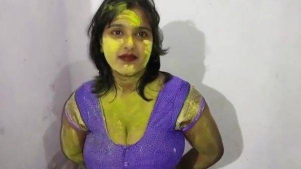 Devar Bhabhi - Indian Holi Sex Hindi Audio - desi-porntube.com - India on freevids.org