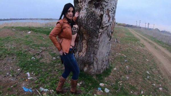 Sugar Babe In Beautiful Tight Jeans Teasing - Cowgirl Striptease Western 155 - upornia.com on freevids.org