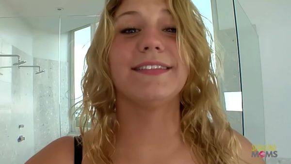 Big Boobs Blonde Girl Mounts Her Wet Vagina On A Hard Dick - videomanysex.com on freevids.org