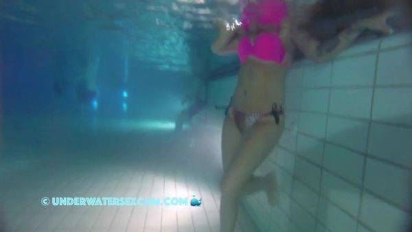 She Likes To Be Watched Masturbating - hclips.com on freevids.org