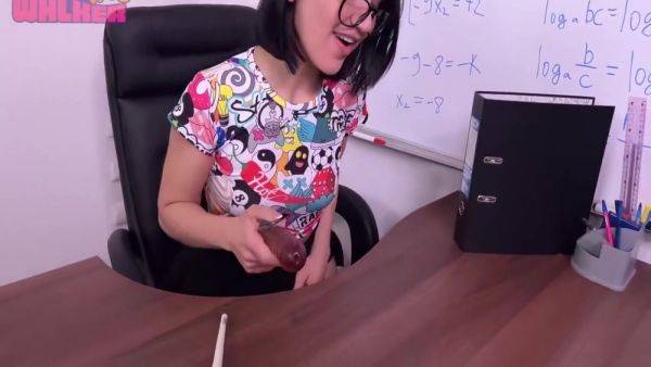 Lustful Director Knows What He Wants 11 Min - hotmovs.com on freevids.org