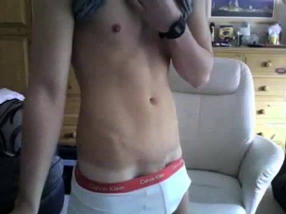 Cute amateur twink shows his big dick on webcam - drtuber.com on freevids.org