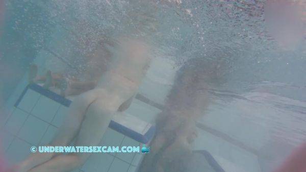 This Young Couple Plays Together Underwater In Front Of Many People - hclips.com on freevids.org