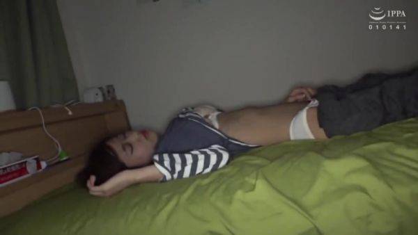 240428ちかんはあかん盗撮本物映像b1 - hotmovs.com on freevids.org