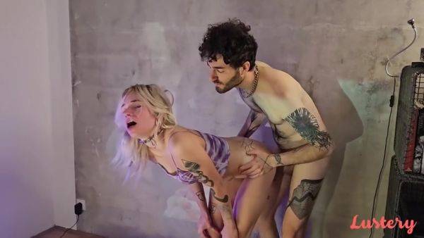 E1201 Kitti And Uri Project Me - hclips.com on freevids.org