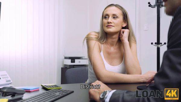 Hot babe gets banged for cash at the credit agency - sexu.com on freevids.org