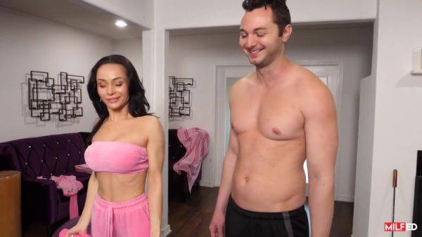 Horny Cougar Hardcore Adult Video - videomanysex.com on freevids.org