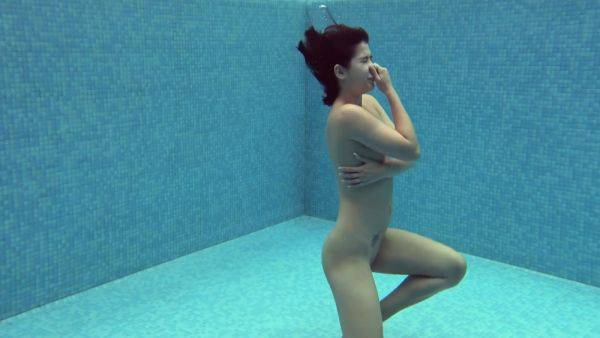 Lady Dee In Czech Babe Takes Her Shorts Off In The Pool - upornia.com - Czech Republic on freevids.org