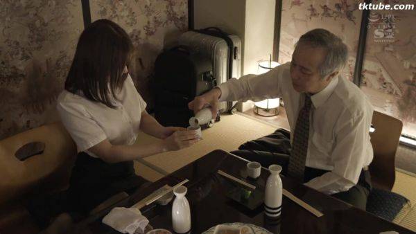 924HTRJKTYGRETEVGWRHSSIS - hclips.com on freevids.org