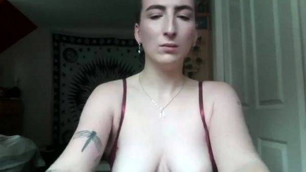 Busty curly brunette with big boobs fucks on couch - drtuber.com on freevids.org