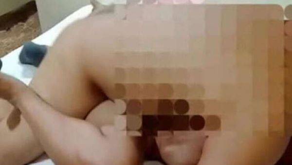 What a filthy wife I am, I get turned on when touched - xxxfiles.com on freevids.org