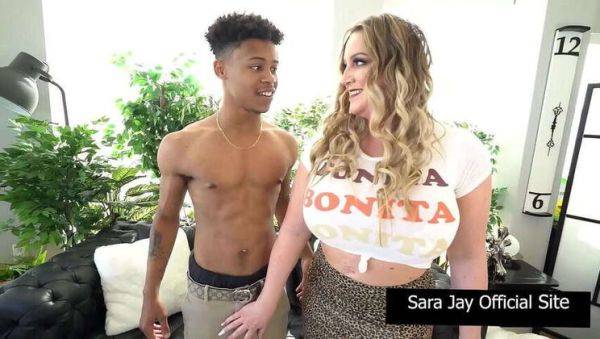 Bisexual Stars Sara Jay & Hot Ass Hollywood Take on the Sexy Neighbor Lil D! - xxxfiles.com on freevids.org