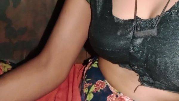 Stepsister-in-law Was Happy To See My Big Penis Today - desi-porntube.com - India on freevids.org