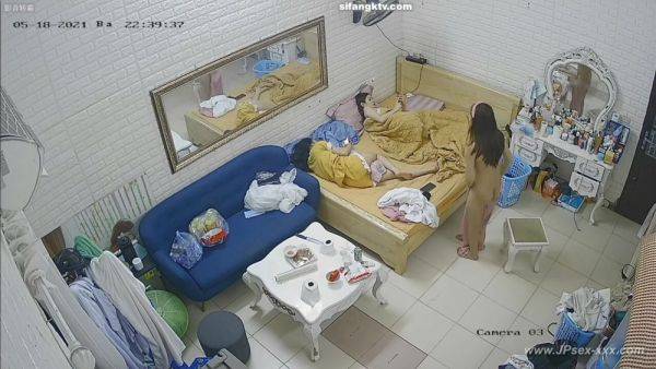 Chinese girls dormitory.3 - txxx.com - China on freevids.org