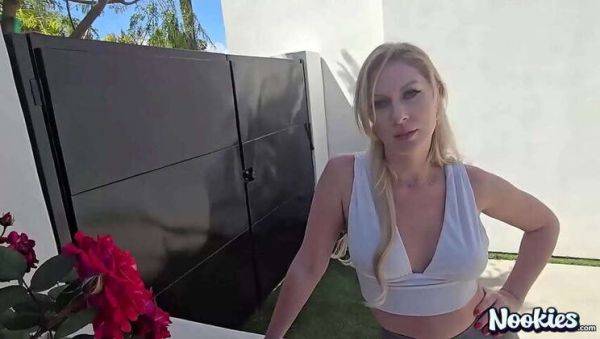 Nookies: Housewife Sydney Paige's Outdoor Fuck - porntry.com on freevids.org