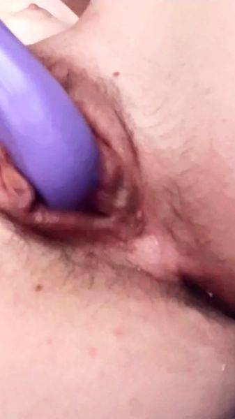 Play with my pussy with my purple vibrator - drtuber.com on freevids.org