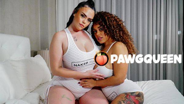 PAWGQueen Interracial Lesbians Twerking and Strap-on Fucking - txxx.com on freevids.org