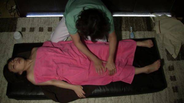 High-class Womens Salon: Oil Massage That Makes Them Impatient And Crave - videomanysex.com - Japan on freevids.org