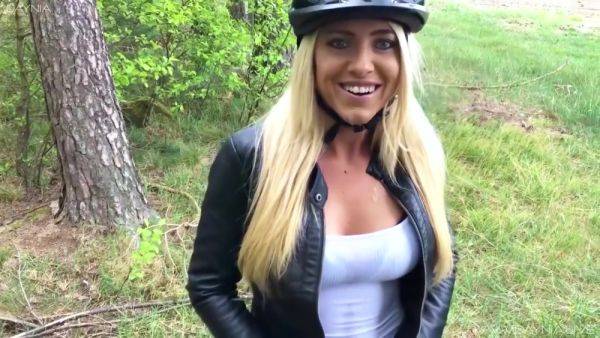 The Hottest Bike Ride Ever Pissed All Over And Fucked Hard In The Ass...! Daynia - hotmovs.com on freevids.org