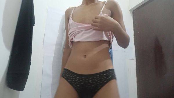 Fingering Fun And Ass Showing With Towel - desi-porntube.com - India on freevids.org