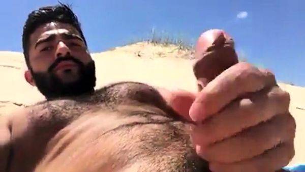 Greek Beach Jerk - Big Cock Hunk Outdoor Adventure - drtuber.com - Greece on freevids.org