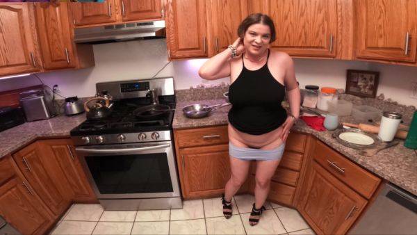 Stepmom Gets It In The Kitchen From Her Stepson After The Divorce - upornia.com - Usa on freevids.org