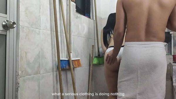 I Had Sex With My StepCousin While She Was Washing Her Undies! - porntry.com - Colombia on freevids.org