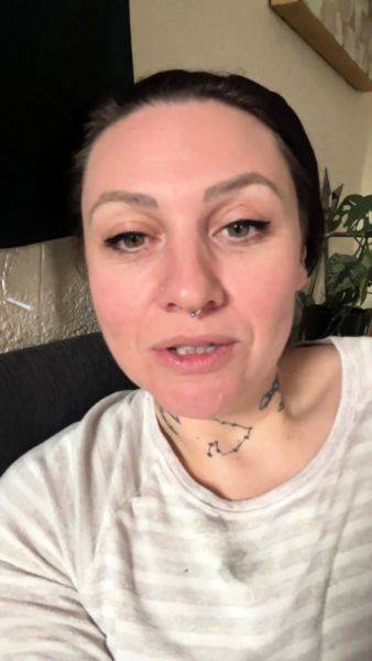 Amateur busty brunette masturbates and does hand job - drtuber.com on freevids.org