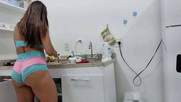 I Visited My Friend and Fucked the Hot Latina in the Bathroom: Leo Skull - xxxfiles.com on freevids.org