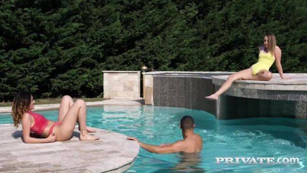 Poolside Threesome with Rimming - porntry.com on freevids.org