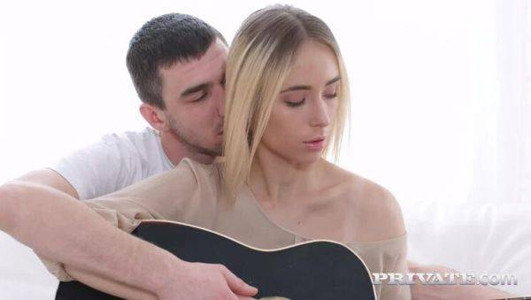 Guitar lesson fuck with teen Ria - porntry.com - Russia on freevids.org