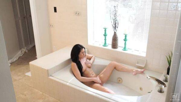 Blinded By Love - S15:E24 - porntry.com on freevids.org