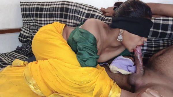 Savita Bhabhi - Neighbor Ko Mast Pela - desi-porntube.com - India on freevids.org