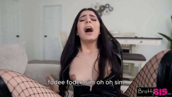 Hot Sister in Costume Gets Fucked by Brother at Virginiadulta.com - xxxfiles.com on freevids.org