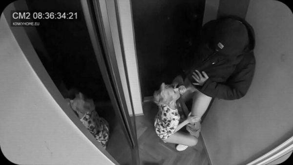 Hot Blonde Wife Sucks Postman While Hubby Watches Next Door - Amateur Home Video - xxxfiles.com on freevids.org