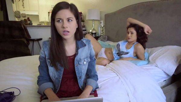 Hot Lesbian Couple Shyla Jennings Hardcore Action - porntry.com on freevids.org