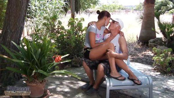 Who Fucks my Girlfriend? - porntry.com on freevids.org