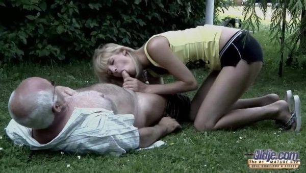 Ping Pong Deluxe - porntry.com on freevids.org