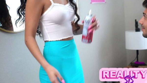 Stepbro Catches Angel Gostosa's Whipped Cream Fetish - Latina Petite Blowjob & Pussy Licking - porntry.com on freevids.org