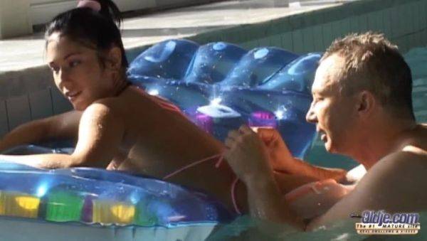 Swimming Lesson - porntry.com on freevids.org