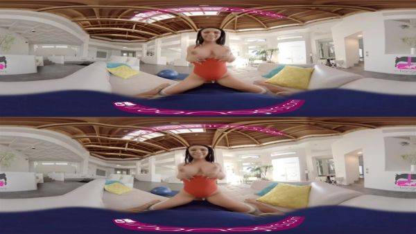 Jackie Wood In Big Tits Latine Tease And Masturbate - videohdzog.com on freevids.org