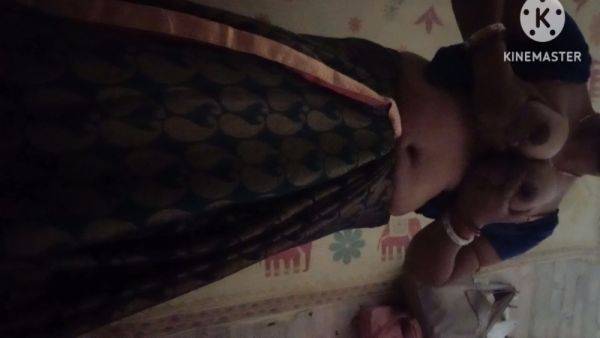 Hot Sexy Kitu Bhabhi Showed Her Breasts To Her Lover And Made Him Drink Her Pussy Juice With Devar Bhabhi - desi-porntube.com - India on freevids.org