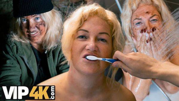 Mature Blonde Hobo Lady Fucked Hard in Apartment - Big Natural Tits HD - xxxfiles.com on freevids.org