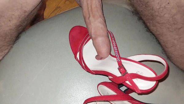 Blonde Mature Wife Nude Posing and Hot Sex with Cum on Feet - xxxfiles.com - Germany on freevids.org