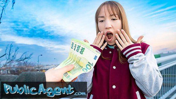 Public Agent Kate Quinn - Hot Brunette Dances Nude in Public Before Hard Fuck - porntry.com - Britain on freevids.org