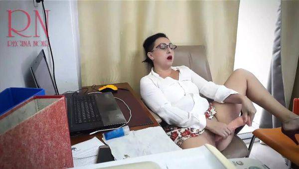 Secretary Regina Noir Office Fuck Dildo Masturbation Orgasm Scene 3 - xxxfiles.com - Britain on freevids.org