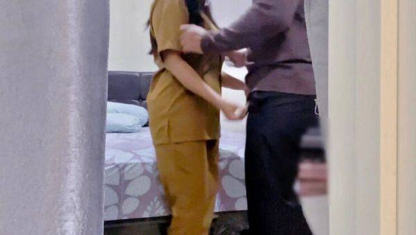 Hot Teacher Nadalyne Cheating Affair Caught On Camera In Hotel Room - Indonesian Sex Scandal - veryfreeporn.com - Indonesia on freevids.org