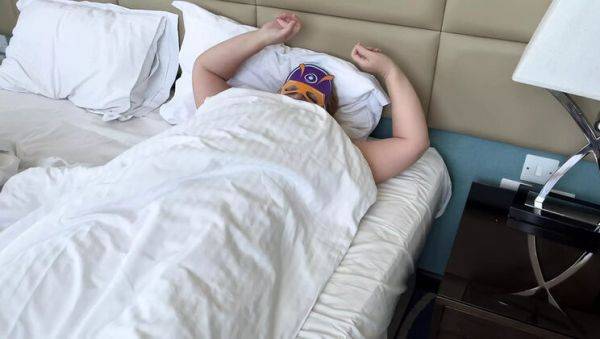 Zara Charm Morning Masturbation - Hairy MILF Wakes Up Wet & Horny - veryfreeporn.com - Russia - Britain on freevids.org