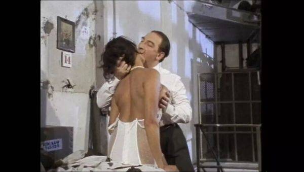 Full Movie: America Violenta with Morgan LeFay - Blowjob, Cumshot, Big Cock in HD Vintage Italian Porn for Women - veryfreeporn.com - Italy on freevids.org