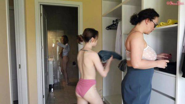 Behind The Scenes With Two Porn Queens Taking Two Big Cocks - No Script DP Orgy - porntry.com - Russia on freevids.org